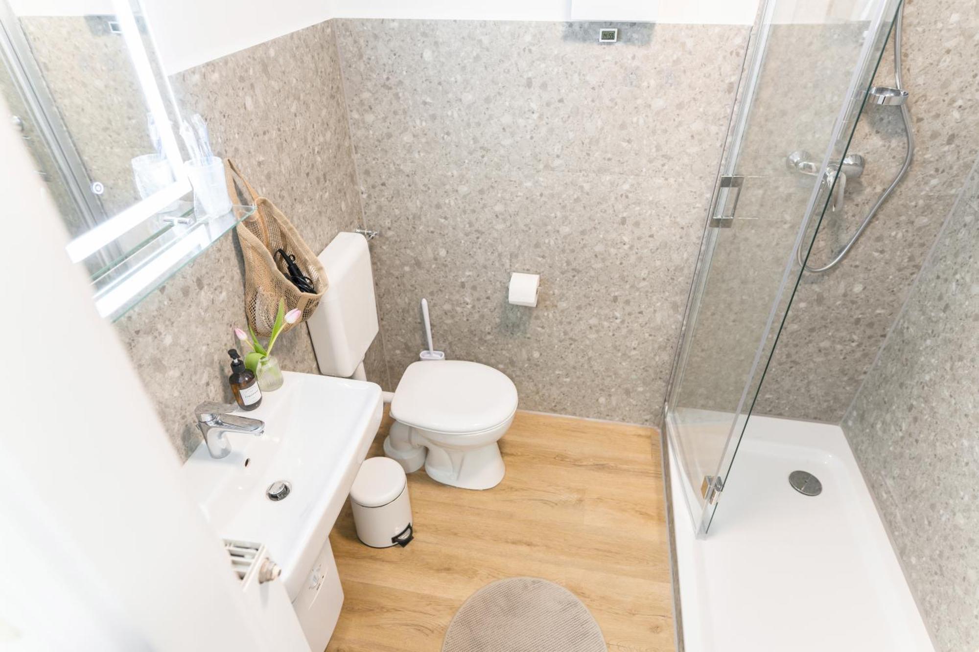Innenstadt - Happyhome - Direkt In Der Porschestrasse, 5 Personen & Kind, 3 Wolfsburg